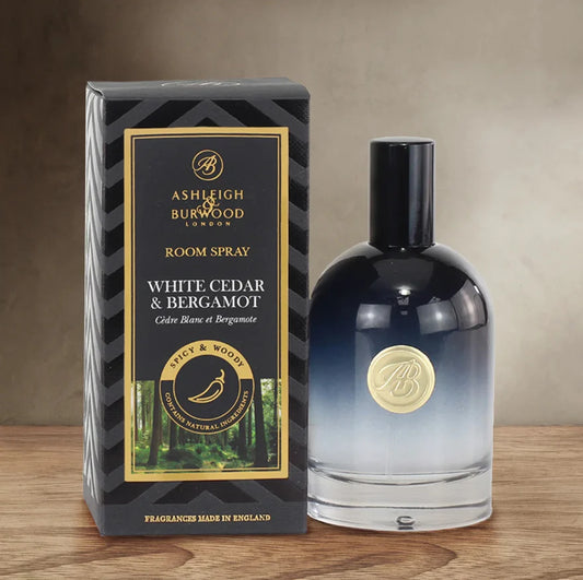 White Cedar & Bergamot
