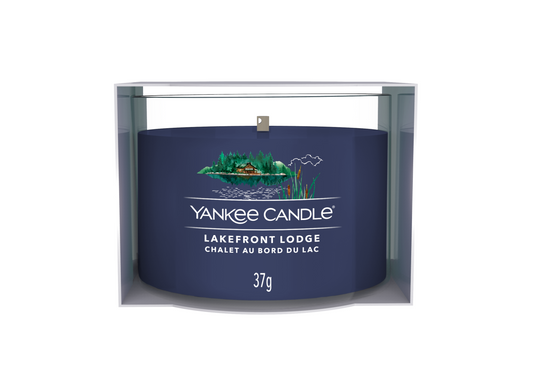 Lakefront Lodge