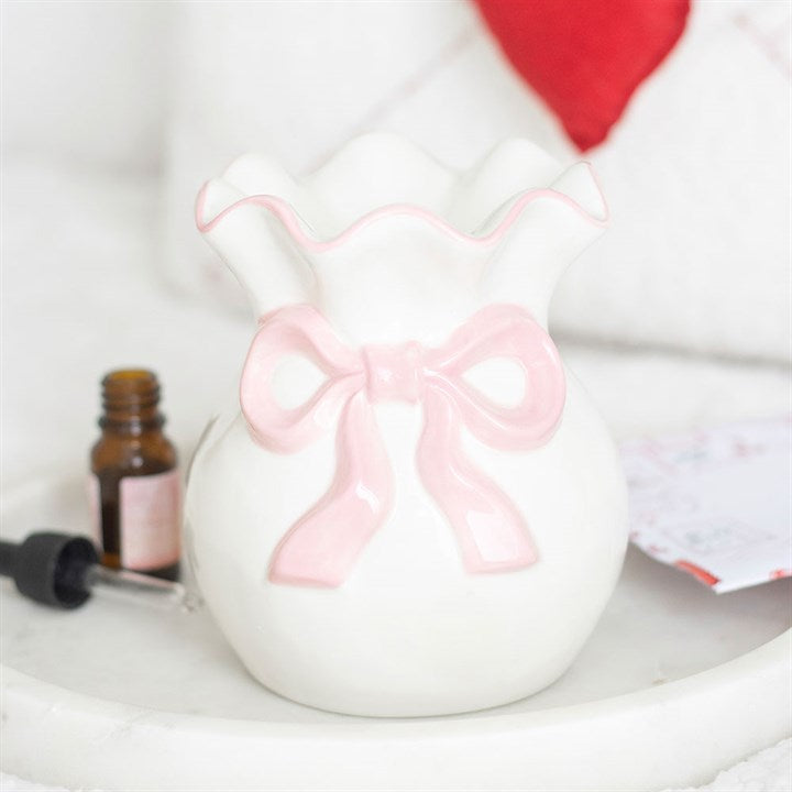 White and Pink Bow Wax & Oil Burner